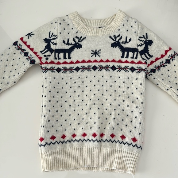 Christmas Sweater - Picture 1 of 3